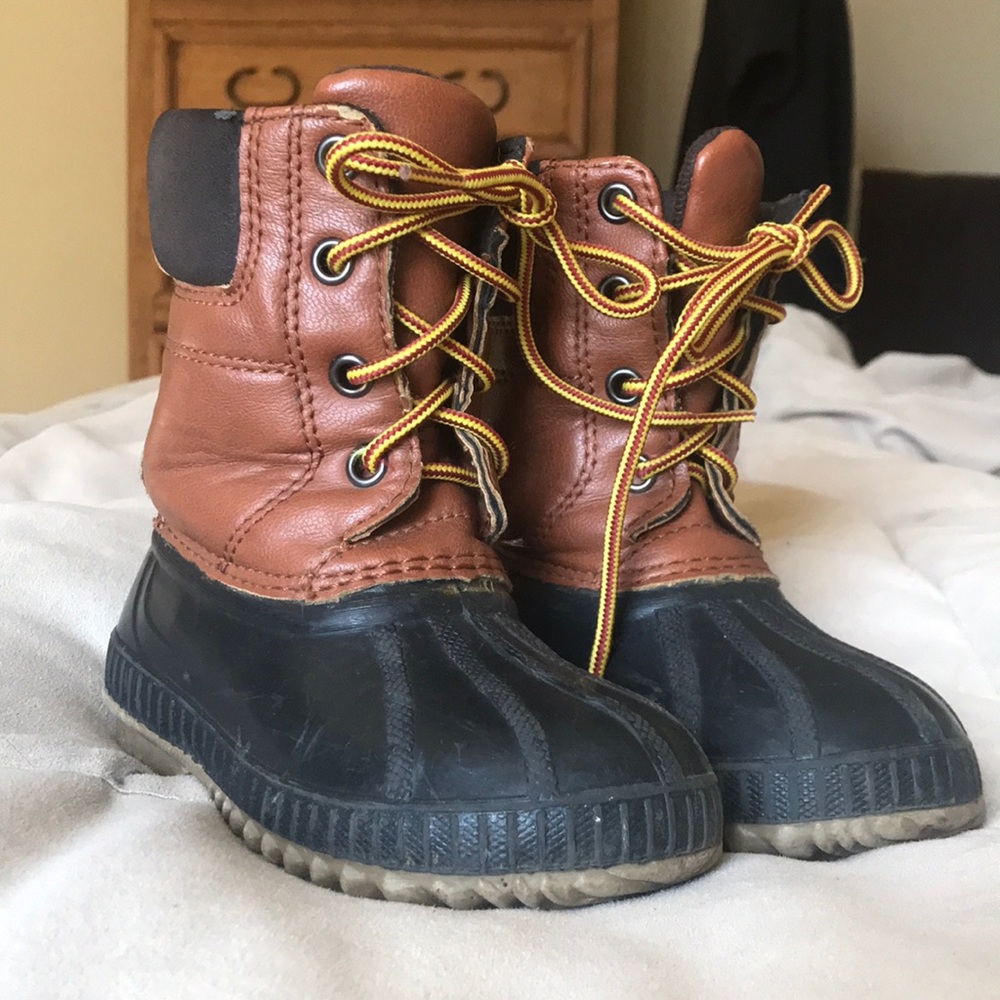 Gap rain boots